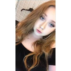 Meet your Posher, Lily